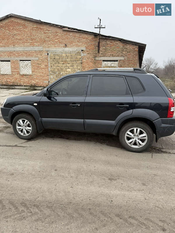 Внедорожник / Кроссовер Hyundai Tucson 2011 в Запорожье фото 4 Внедорожник / Кроссовер Hyundai Tucson 2011 в Запорожье