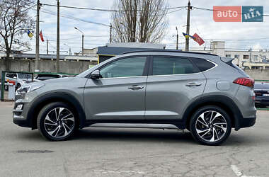 Внедорожник / Кроссовер Hyundai Tucson 2019 в 