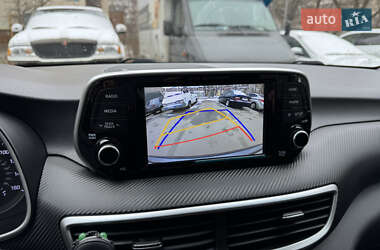 Внедорожник / Кроссовер Hyundai Tucson 2019 в 