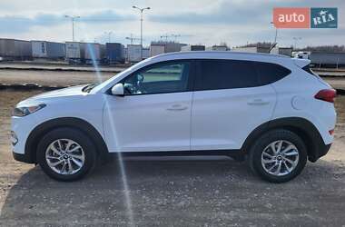Позашляховик / Кросовер Hyundai Tucson 2016 в 