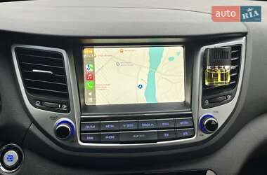 Внедорожник / Кроссовер Hyundai Tucson 2017 в 