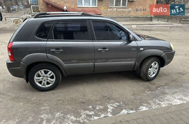 Внедорожник / Кроссовер Hyundai Tucson 2008 в Смеле