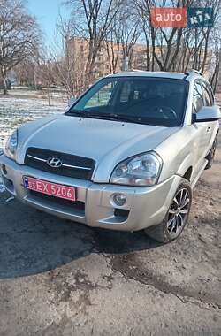 Внедорожник / Кроссовер Hyundai Tucson 2008 в Хороле