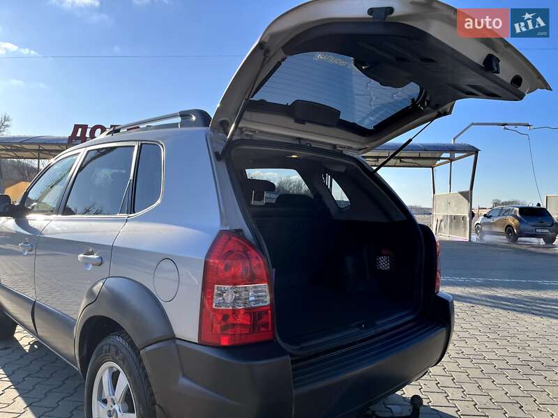 Внедорожник / Кроссовер Hyundai Tucson 2006 в Черновцах фото 17 Внедорожник / Кроссовер Hyundai Tucson 2006 в Черновцах