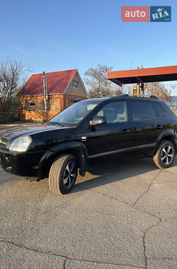 Внедорожник / Кроссовер Hyundai Tucson 2005 в Хороле