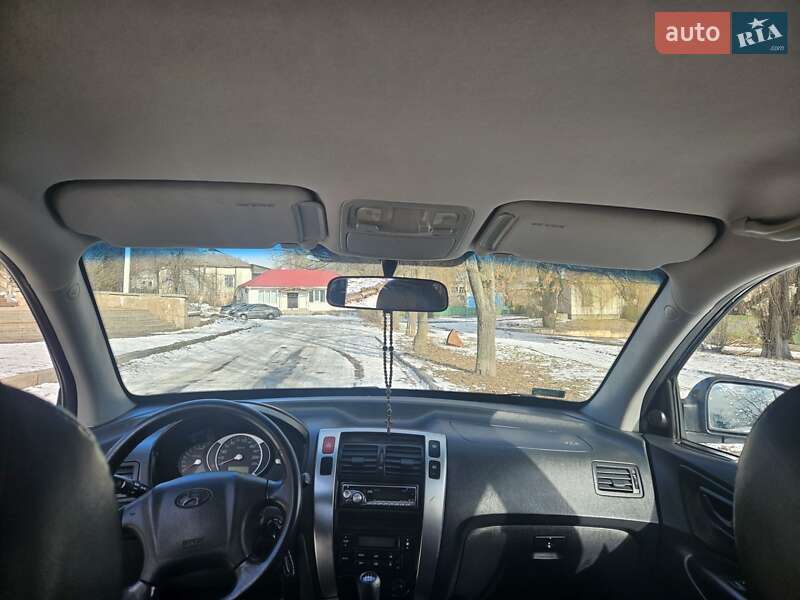 Позашляховик / Кросовер Hyundai Tucson 2008 в Чернігові