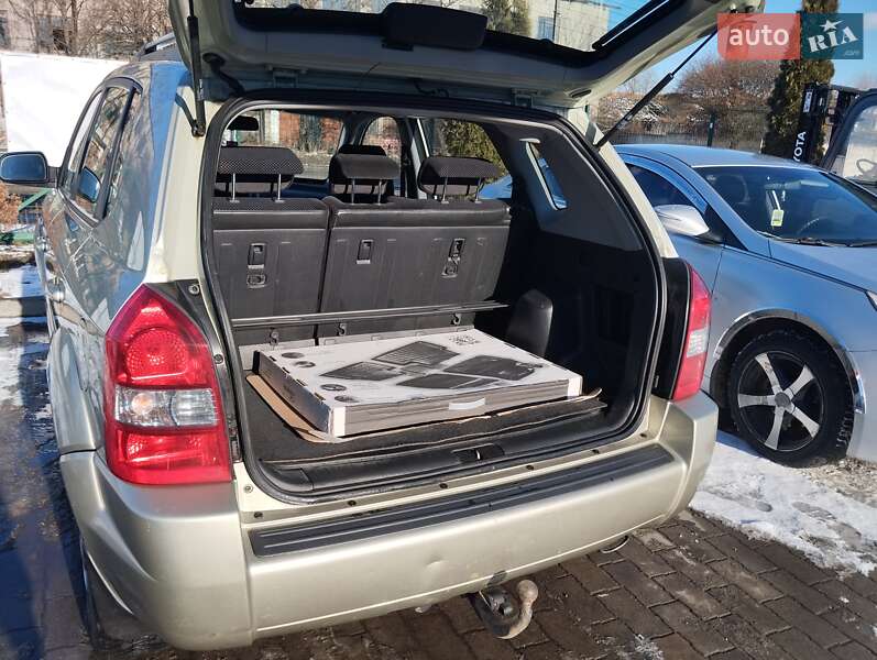 Внедорожник / Кроссовер Hyundai Tucson 2007 в Радомышле