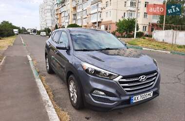 Внедорожник / Кроссовер Hyundai Tucson 2017 в 