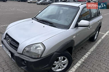 Позашляховик / Кросовер Hyundai Tucson 2006 в Києві