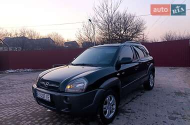 Внедорожник / Кроссовер Hyundai Tucson 2007 в 