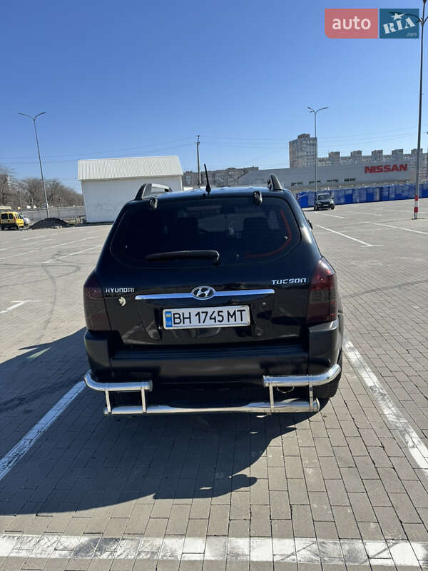 Позашляховик / Кросовер Hyundai Tucson 2006 в Одесі фото 5 Позашляховик / Кросовер Hyundai Tucson 2006 в Одесі