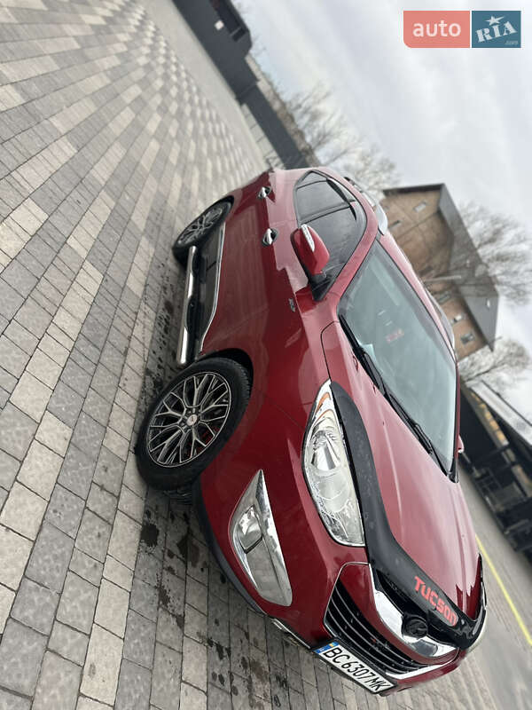 Позашляховик / Кросовер Hyundai Tucson 2012 в Львові