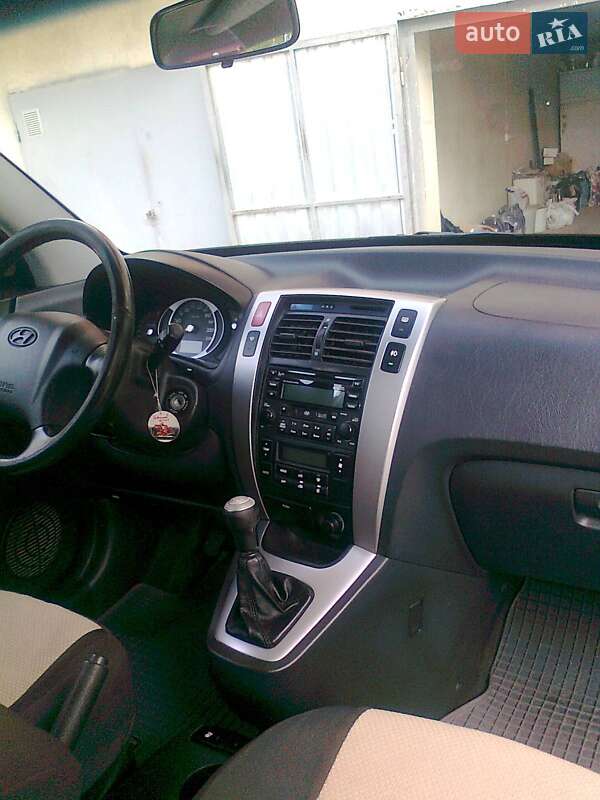 Позашляховик / Кросовер Hyundai Tucson 2007 в Ужгороді