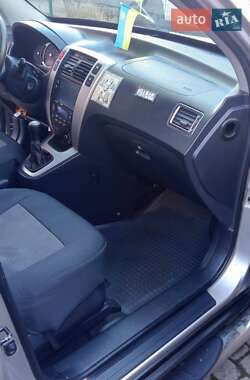 Внедорожник / Кроссовер Hyundai Tucson 2006 в 