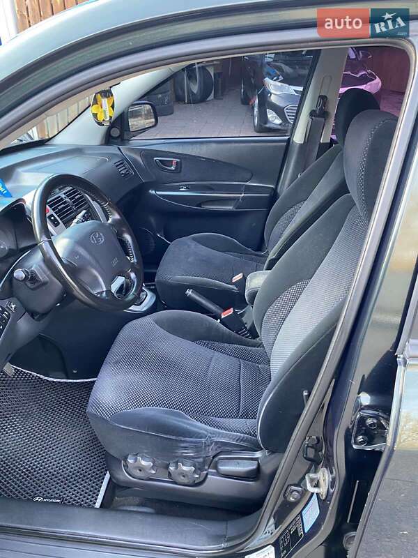 Внедорожник / Кроссовер Hyundai Tucson 2007 в 