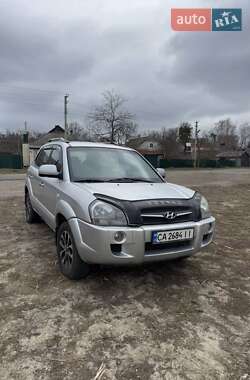Позашляховик / Кросовер Hyundai Tucson 2012 в 