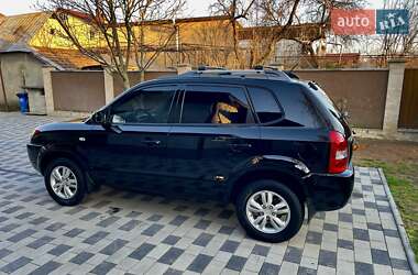 Внедорожник / Кроссовер Hyundai Tucson 2008 в 