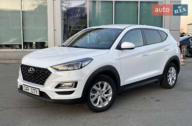 Внедорожник / Кроссовер Hyundai Tucson 2019 в 