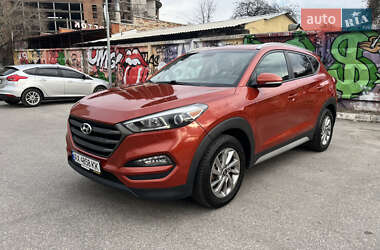 Внедорожник / Кроссовер Hyundai Tucson 2017 в 
