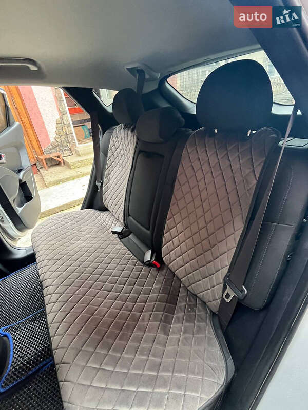 Позашляховик / Кросовер Hyundai Tucson 2015 в Івано-Франківську