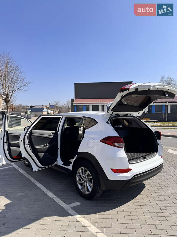 Внедорожник / Кроссовер Hyundai Tucson 2017 в Луцке фото 5 Внедорожник / Кроссовер Hyundai Tucson 2017 в Луцке