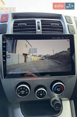 Внедорожник / Кроссовер Hyundai Tucson 2007 в 