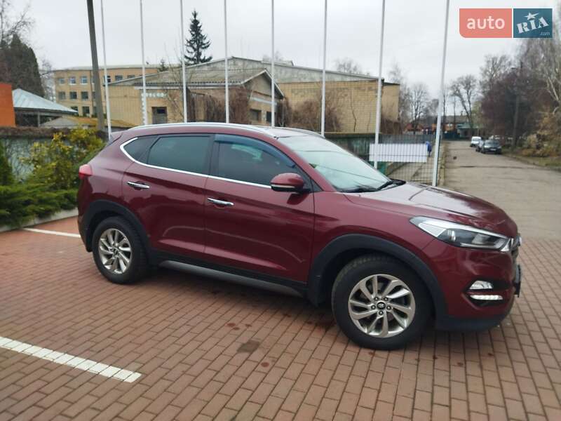 Внедорожник / Кроссовер Hyundai Tucson 2016 в Прилуках