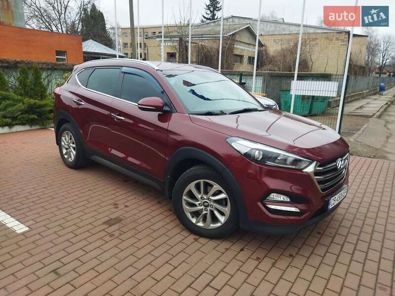 Внедорожник / Кроссовер Hyundai Tucson 2016 в Прилуках