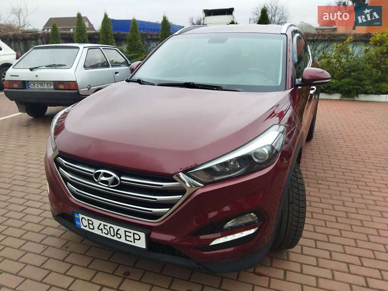 Внедорожник / Кроссовер Hyundai Tucson 2016 в Прилуках