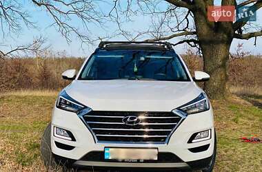 Внедорожник / Кроссовер Hyundai Tucson 2020 в 