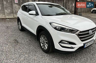 Внедорожник / Кроссовер Hyundai Tucson 2017 в 