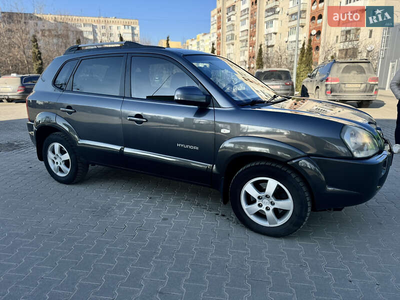 Позашляховик / Кросовер Hyundai Tucson 2008 в Андрушівці