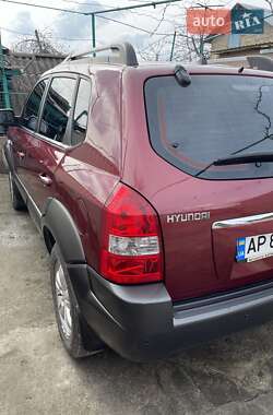 Внедорожник / Кроссовер Hyundai Tucson 2007 в 