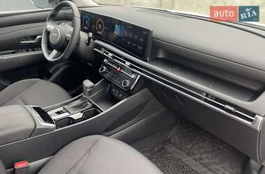 Позашляховик / Кросовер Hyundai Tucson 2024 в 