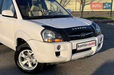 Позашляховик / Кросовер Hyundai Tucson 2008 в 