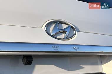 Позашляховик / Кросовер Hyundai Tucson 2008 в 