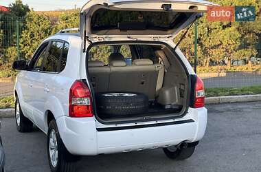 Позашляховик / Кросовер Hyundai Tucson 2008 в 