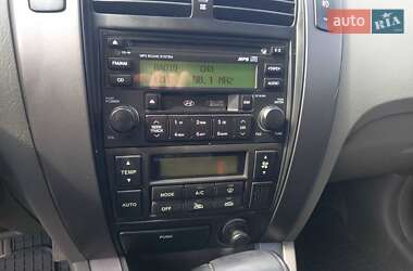 Внедорожник / Кроссовер Hyundai Tucson 2008 в 