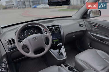 Позашляховик / Кросовер Hyundai Tucson 2007 в 