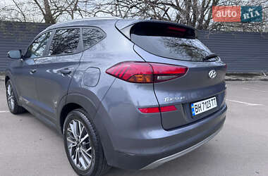 Позашляховик / Кросовер Hyundai Tucson 2019 в 