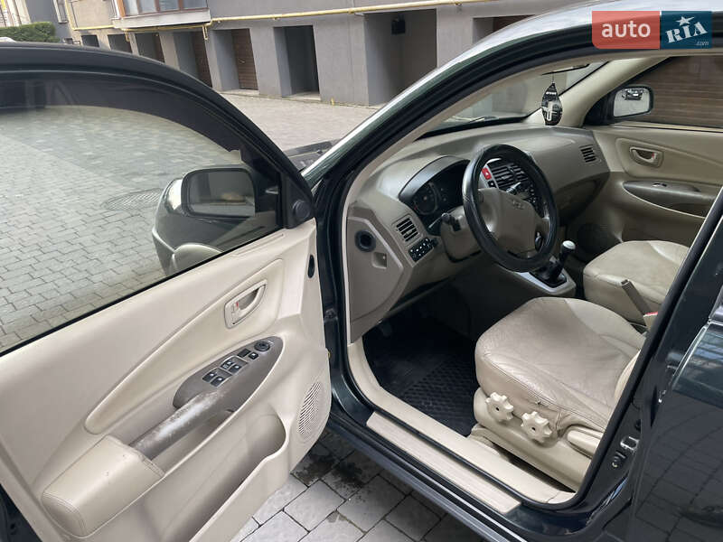 Позашляховик / Кросовер Hyundai Tucson 2007 в Івано-Франківську