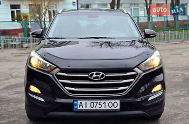 Внедорожник / Кроссовер Hyundai Tucson 2016 в 