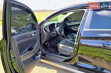 Внедорожник / Кроссовер Hyundai Tucson 2017 в 