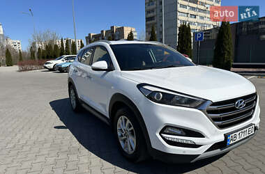 Внедорожник / Кроссовер Hyundai Tucson 2017 в 