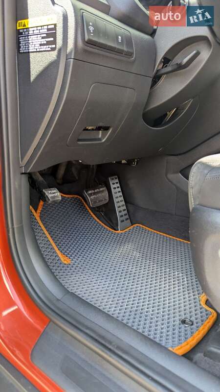 Позашляховик / Кросовер Hyundai Tucson 2016 в Харкові