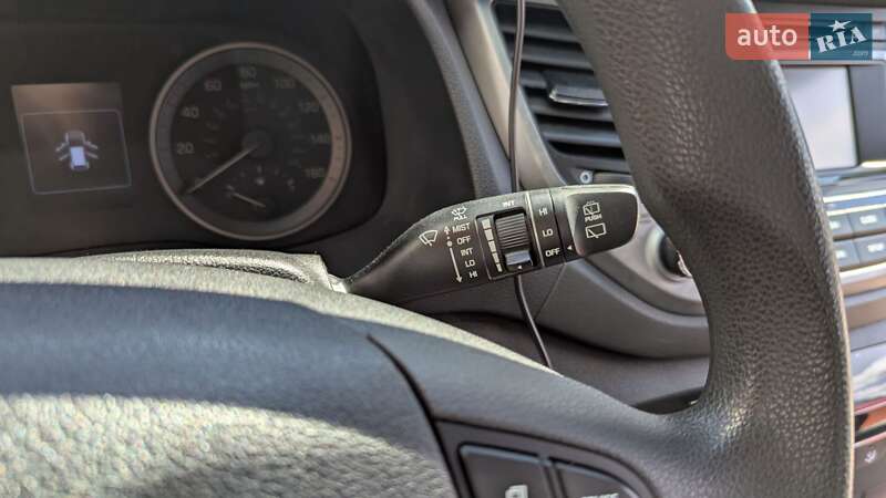 Позашляховик / Кросовер Hyundai Tucson 2016 в Харкові