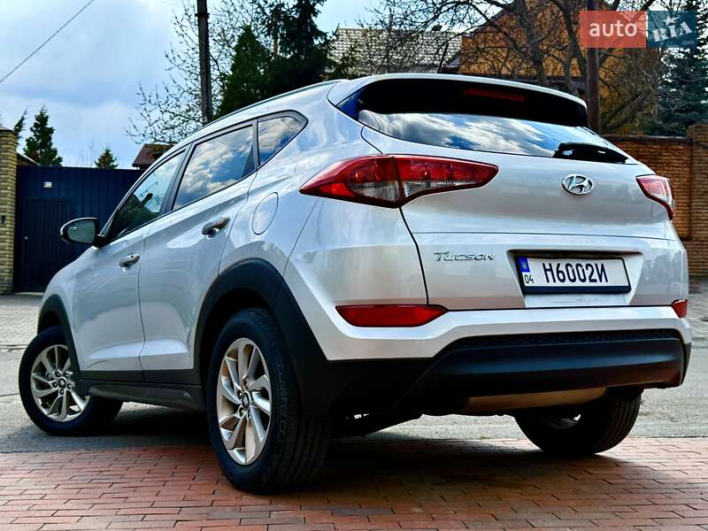 Позашляховик / Кросовер Hyundai Tucson 2016 в Дніпрі