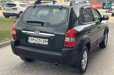 Позашляховик / Кросовер Hyundai Tucson 2008 в 