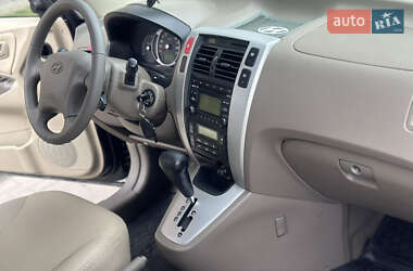 Позашляховик / Кросовер Hyundai Tucson 2008 в 
