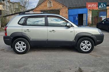 Позашляховик / Кросовер Hyundai Tucson 2008 в 